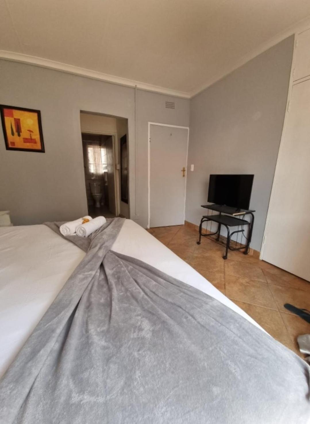 Stay At Home Airport Lodge Kempton Park Zewnętrze zdjęcie